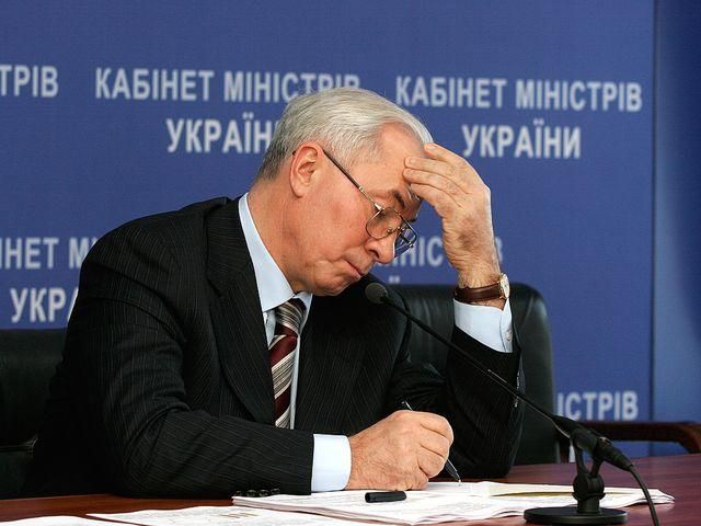 События 28 января: Азаров ушел, "скандальные" законы отменили, Майдан стоит