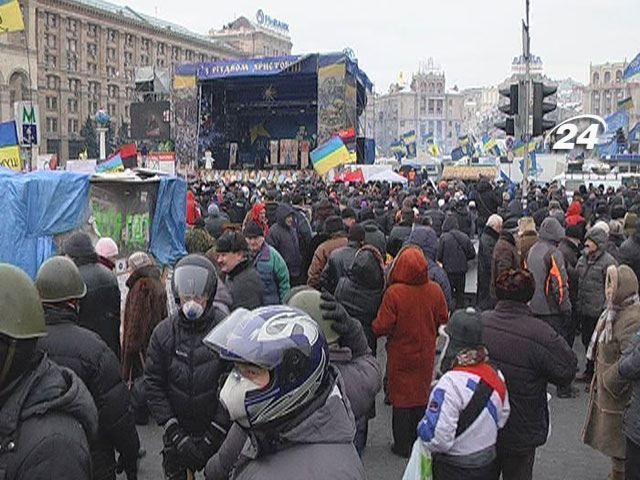 На Майдане ожидают принятия закона об амнистии