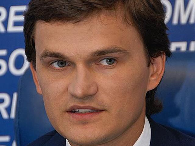 Комиссия должна готовить конституционную реформу до 1 октября, - законопроект Комиссия должна готовить конституционную реформу до 1 октября, - законопроект