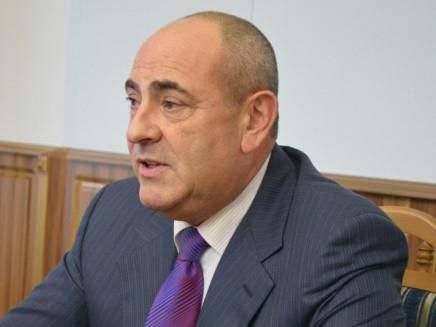 На регіоналів та їхні родини чинять тиск, — голова Івано-Франківської ОДА На регіоналів та їхні родини чинять тиск, — голова Івано-Франківської ОДА