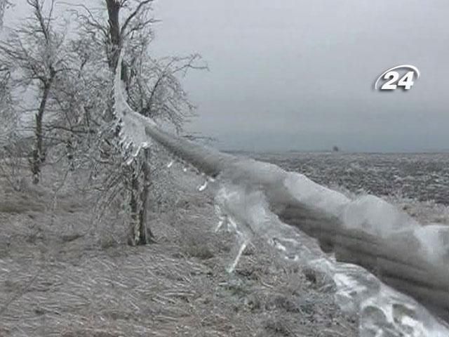 В нескольких областях из-за погодных условий объявлена чрезвычайная ситуация В нескольких областях из-за погодных условий объявлена чрезвычайная ситуация