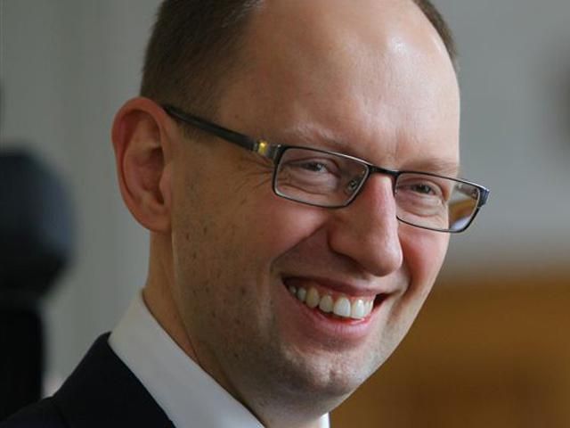 В Европе требуют назначить Яценюка премьером, потому что он - человек Тимошенко, - политолог В Европе требуют назначить Яценюка премьером, потому что он - человек Тимошенко, - политолог