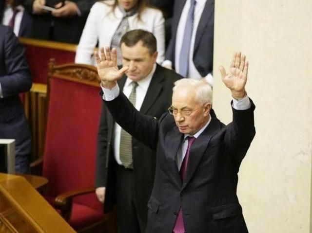 Томенко с помощью СБУ хочет выяснить, выехал ли Азаров в Австрию Томенко с помощью СБУ хочет выяснить, выехал ли Азаров в Австрию