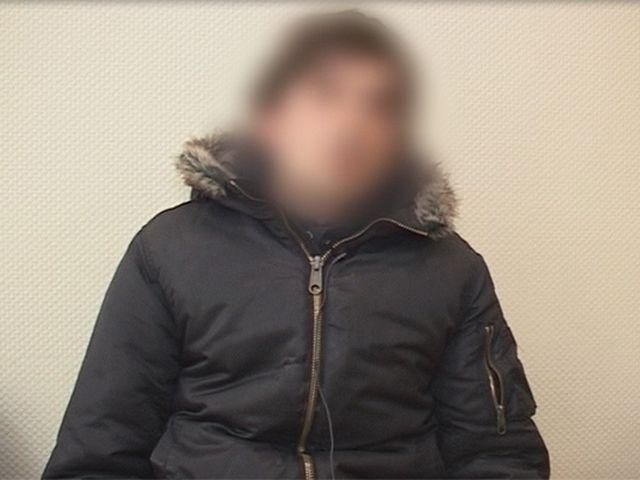 У Києві міліція затримала підпалювача машин (Фото) У Києві міліція затримала підпалювача машин (Фото)