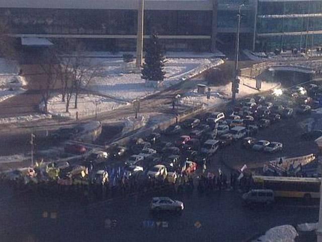 До Маріїнського парку прямують прихильники Партії регіонів (Фото) До Маріїнського парку прямують прихильники Партії регіонів (Фото)