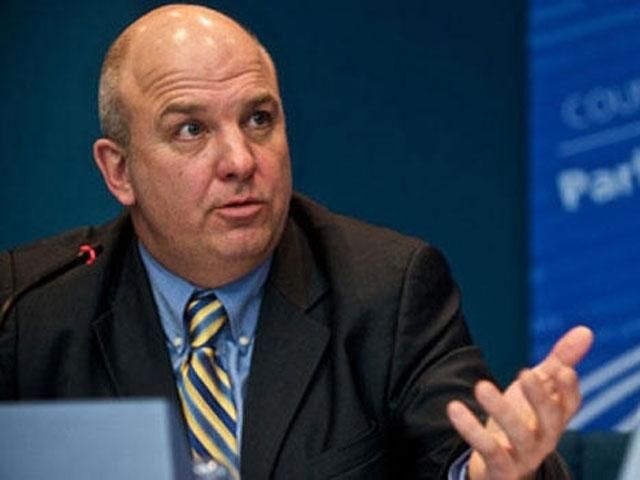 В Украину едет европейский омбудсмен В Украину едет европейский омбудсмен