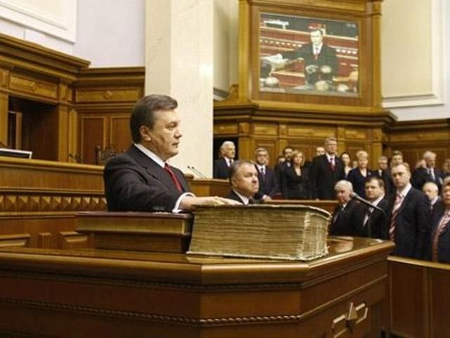 Янукович має піти раз і назавжди, і не повертатися, — Оробець