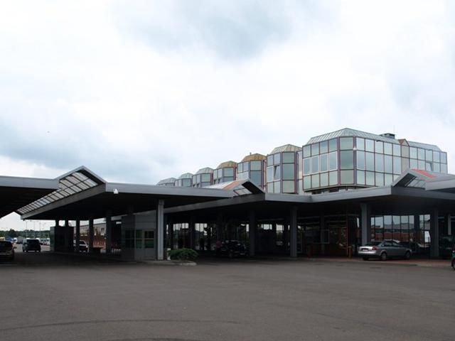 Украинские таможенники заблокировали польскую гуманитарную помощь для Евромайдана Украинские таможенники заблокировали польскую гуманитарную помощь для Евромайдана