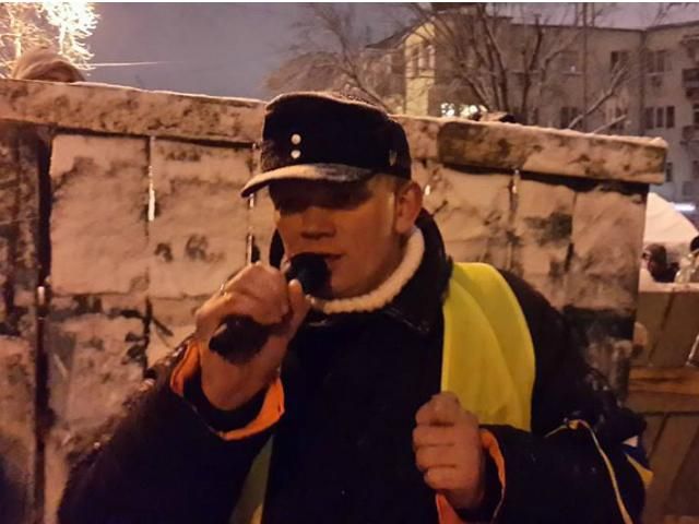 Футбольных фанатов в Луганске и Харькове массово вызывают на допросы, - Шило Футбольных фанатов в Луганске и Харькове массово вызывают на допросы, - Шило