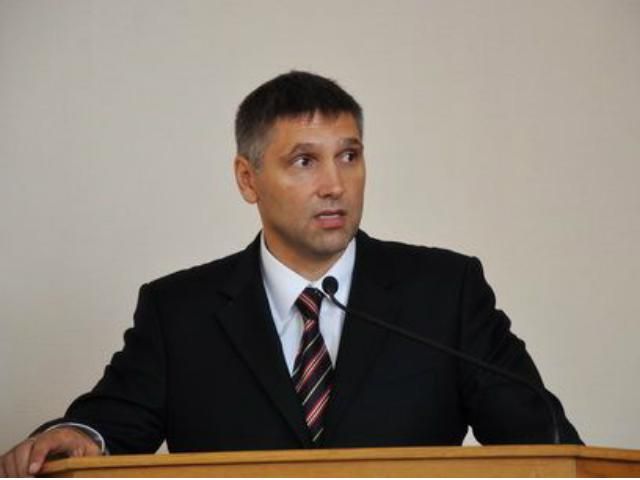 Питання дострокових парламентських виборів зараз не актуальне, — Мірошниченко
