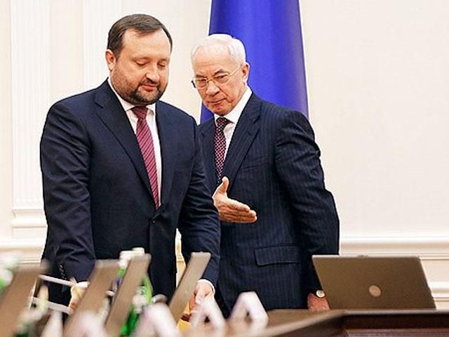 Азаров, Арбузов и Клюев не являются гражданами Австрии, - посольство Азаров, Арбузов и Клюев не являются гражданами Австрии, - посольство