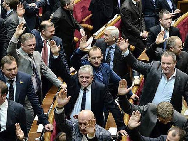 В Минюсте не увидели юридических нарушений относительно отмены "законов 16 января"