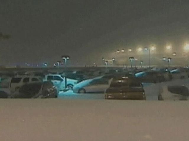 Из-за снежной бури в США отменяют авиарейсы Из-за снежной бури в США отменяют авиарейсы