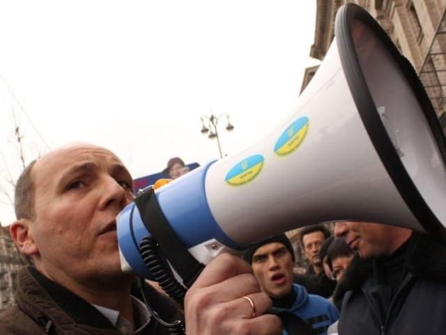 Завтра Майдан прийде пікетувати Верховну Раду, — Парубій Завтра Майдан прийде пікетувати Верховну Раду, — Парубій