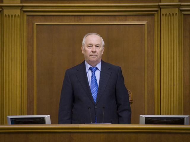 В Раде не зарегистрировано ни одного законопроекта об изменениях в Конституцию В Раде не зарегистрировано ни одного законопроекта об изменениях в Конституцию