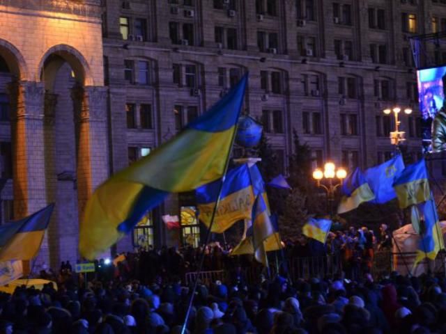 Бурлаков скаржиться, що міліцію не пускають на місце вибуху в Будинку профспілок Бурлаков скаржиться, що міліцію не пускають на місце вибуху в Будинку профспілок