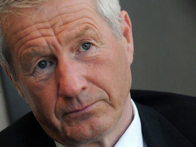 Янукович запевнив генсека Ради Європи, що продовжить переговори з опозицією Янукович запевнив генсека Ради Європи, що продовжить переговори з опозицією