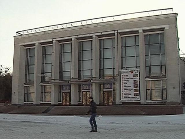 В Черкассах нет денег на ремонт главного театра области