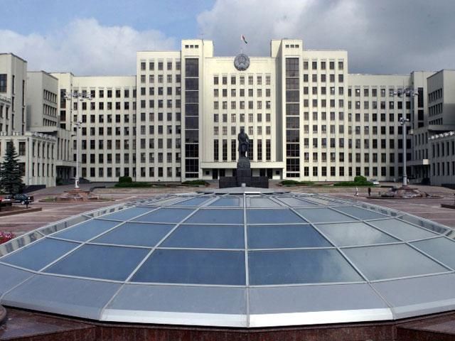 Білорусь не задоволена втручанням ЄС у справи України Білорусь не задоволена втручанням ЄС у справи України