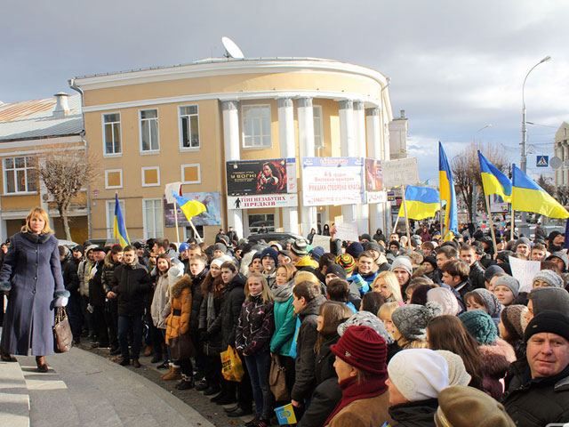 У Вінниці обшукують активістів, які блокували облраду