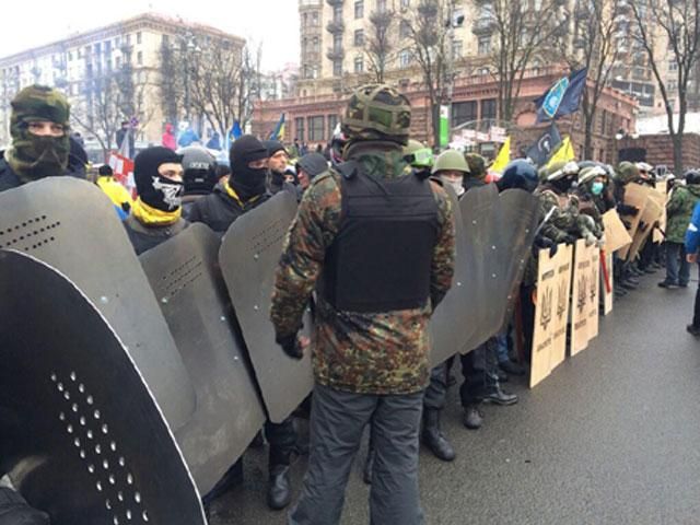 "Титушки" пришли к баррикадам, чтобы провластные телеканалы отсняли картинку, – оппозиция
