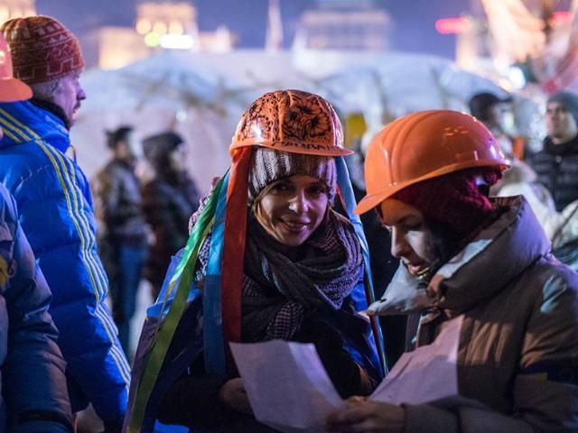 Ирэна Карпа предлагает устроить флэш-моб в поддержку канала "Дождь" Ирэна Карпа предлагает устроить флэш-моб в поддержку канала "Дождь"