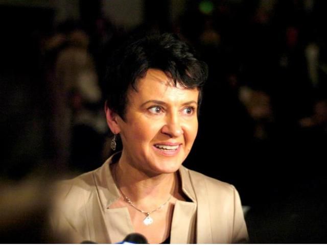 Сейчас идет активный троллинг населения, власти, оппозиции, - Забужко Сейчас идет активный троллинг населения, власти, оппозиции, - Забужко