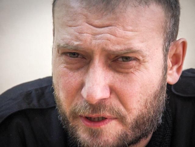 "Правый сектор" призывает готовиться к общенациональной мобилизации "Правый сектор" призывает готовиться к общенациональной мобилизации