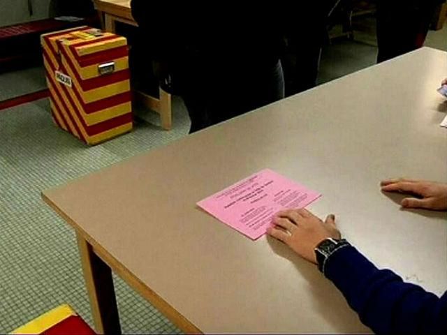 На референдумі швейцарці виступили за обмеження імміграції На референдумі швейцарці виступили за обмеження імміграції