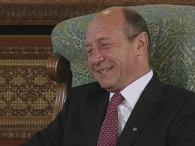 Президента Румынии оштрафовали за оскорбление цыган Президента Румынии оштрафовали за оскорбление цыган