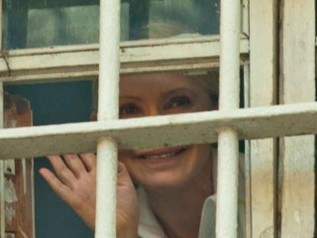 Суд начал рассмотрение жалобы Тимошенко на отказ смягчить условия содержания Суд начал рассмотрение жалобы Тимошенко на отказ смягчить условия содержания