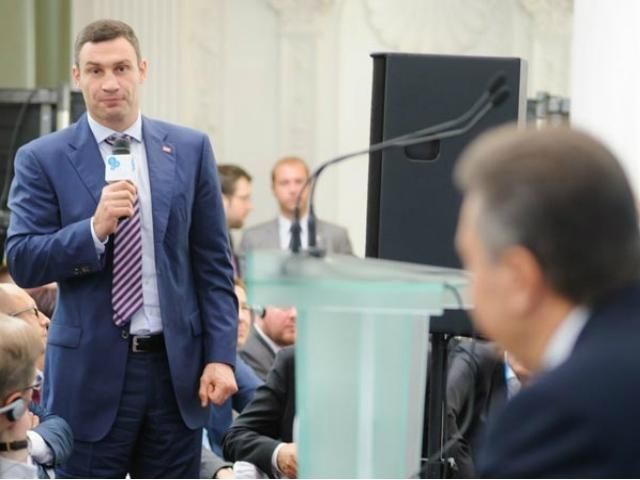 Янукович готов к дебатам с Кличко