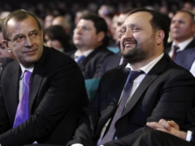 Арбузов і Клюєв займатимуться підготовкою відзначення 200-річчя від дня народження Шевченка Арбузов і Клюєв займатимуться підготовкою відзначення 200-річчя від дня народження Шевченка