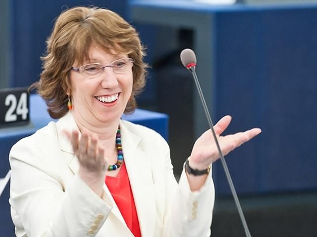 ЄС використовує щодо України подвійний підхід: тиск та підтримку, — Ештон ЄС використовує щодо України подвійний підхід: тиск та підтримку, — Ештон