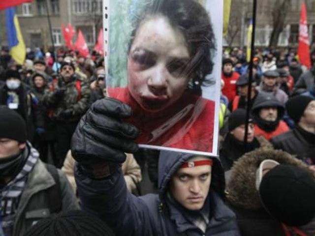 Россия думает, выдавать ли Украине подозреваемого в избиении Чорновил, - СМИ