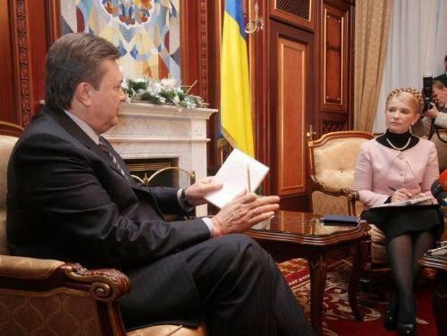 Тимошенко предложила Януковичу принять участие в публичных дебатах