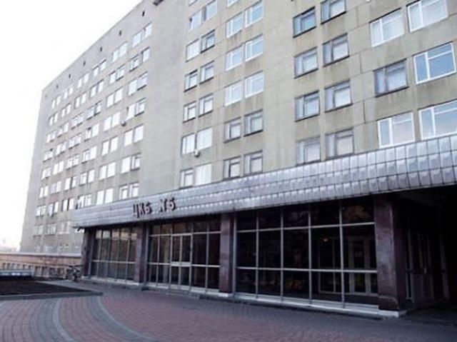 Яценюка и Турчинова впустили на встречу с Тимошенко Яценюка и Турчинова впустили на встречу с Тимошенко