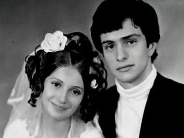Ко Дню влюбленных: Свадьба и семейная жизнь украинских политиков (Фото)