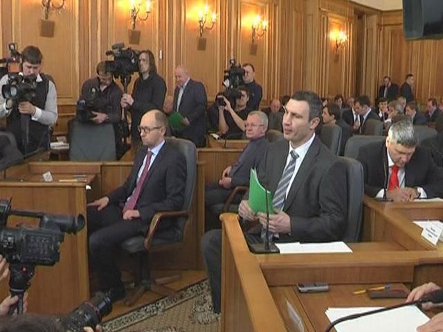 Опозиція пропонує Партії регіонів політичну угоду Опозиція пропонує Партії регіонів політичну угоду