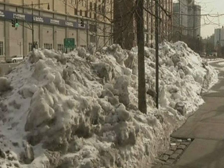 У США внаслідок снігового шторму загинуло близько 15 людей