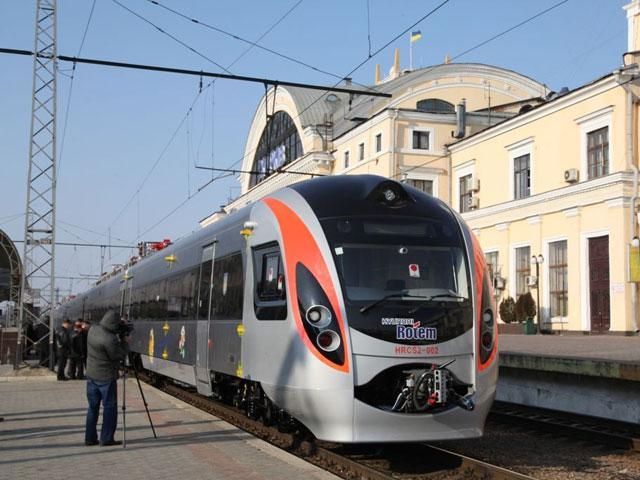 Усі потяги Нyundai зняли з експлуатації через несправність одного Усі потяги Нyundai зняли з експлуатації через несправність одного