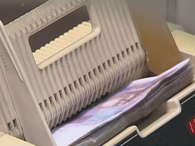 В январе украинцы сняли с депозитов 15 млрд гривень, - НБУ В январе украинцы сняли с депозитов 15 млрд гривень, - НБУ