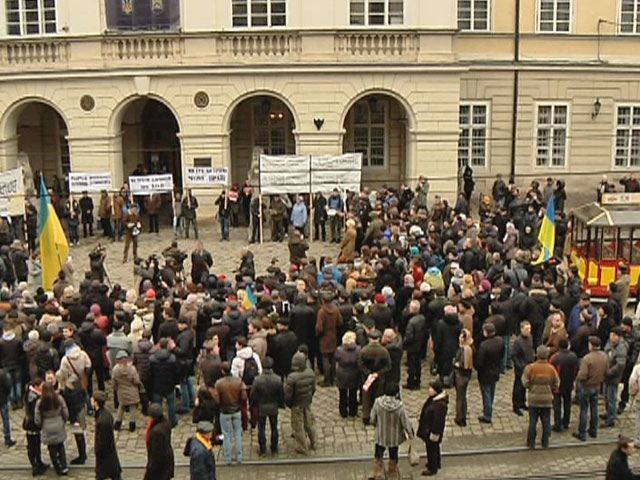 Общенациональная забастовка прокатилась от Львова до Крыма Общенациональная забастовка прокатилась от Львова до Крыма