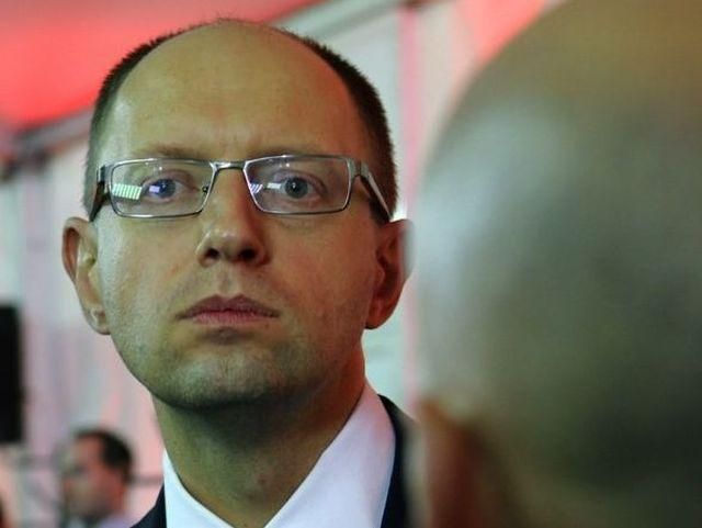 Опозиція вимагає відновити наступного тижня Конституцію 2004 року Опозиція вимагає відновити наступного тижня Конституцію 2004 року