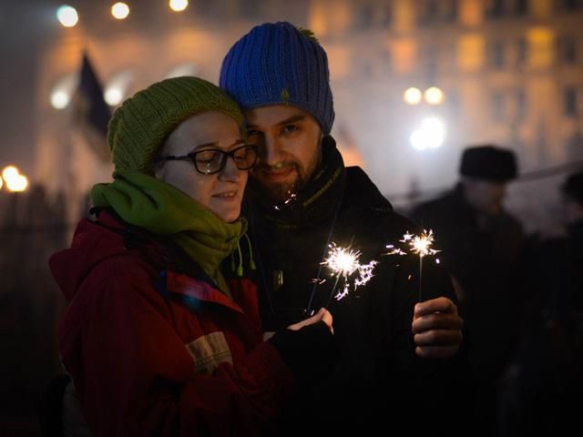 Кохання на барикадах (Фото) Кохання на барикадах (Фото)