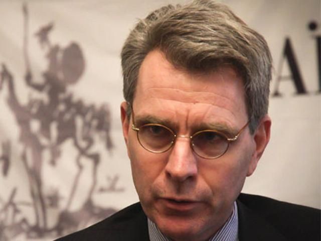 В Україні склалася атмосфера страху, яка відлякує інвестиції, — посол США В Україні склалася атмосфера страху, яка відлякує інвестиції, — посол США