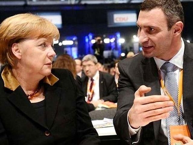 Оппозиционеры поговорят с Меркель о четком пакете помощи Украине от ЕС Оппозиционеры поговорят с Меркель о четком пакете помощи Украине от ЕС