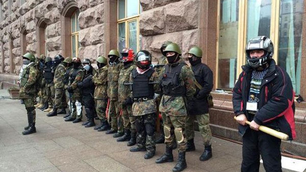 Активісти погрожують знову захопити КМДА Активісти погрожують знову захопити КМДА