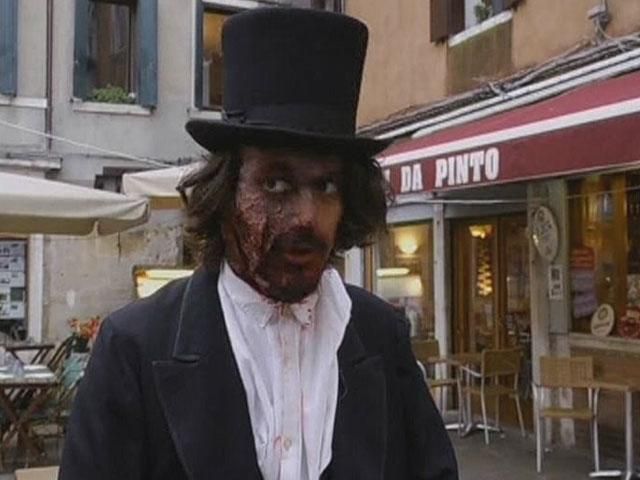 Венецианский карнавал начался парадом зомби Венецианский карнавал начался парадом зомби