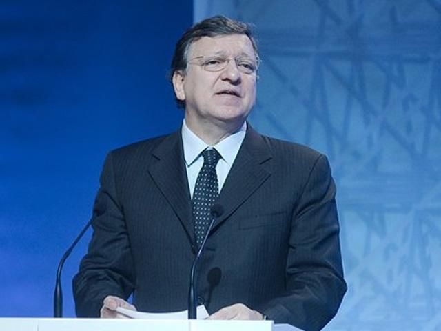Баррозу доволен уступками и власти, и Майдана